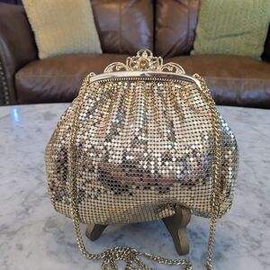 Whiting & Davis #2722 Gold Mesh Shoulder Bag/Clutch